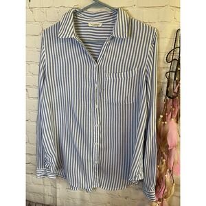 Women's‎ Lightweight Long Sleeve Button Up Striped Blouse Size Small